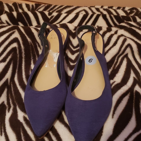 Navy blue flats - Picture 1 of 5